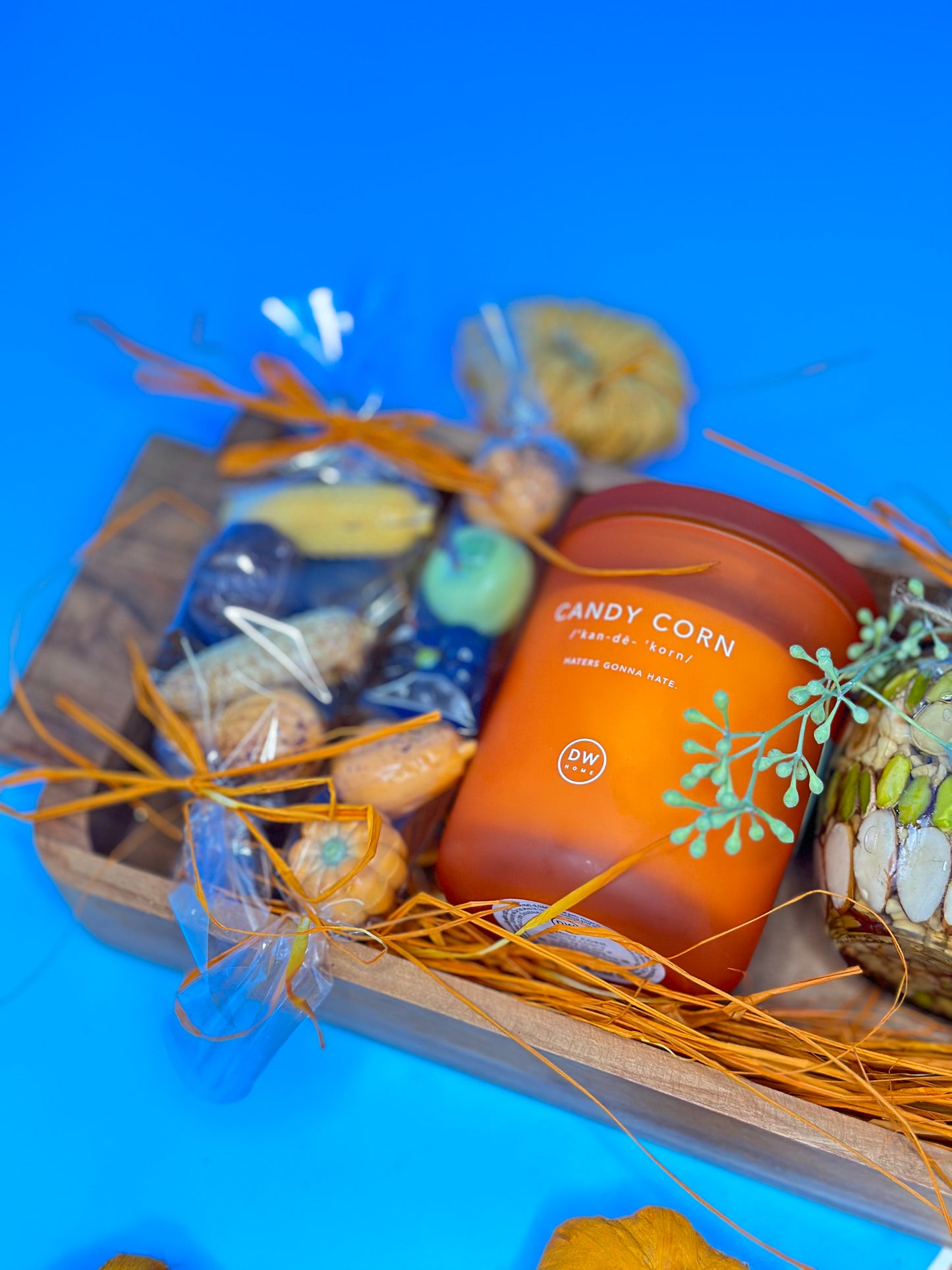 Thanksgiving Joy Tray with treats and Souvenirs