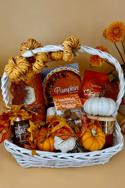 Seasonal Gourmet Thanksgiving Basket